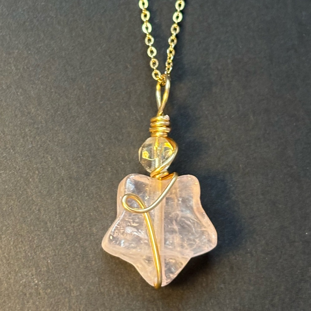 Swarovski rose quartz Star Wire-Wrapped Pendant Necklace